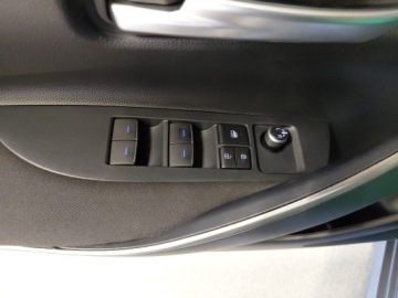 Toyota Corolla XII Sedan 1.8 Hybrid 122KM 2022 Toyota Corolla 1.8 Hybrid Comfort Seria E21 (2019-, zdjęcie 18