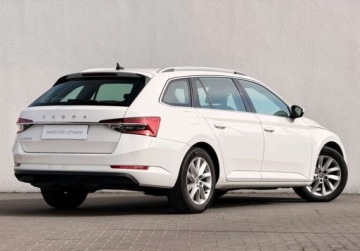 Skoda Superb III Kombi Facelifting 1.5 TSI 150KM 2021 Skoda Superb Hak Matrix-LED Navi El. klapa Czujniki Salon PL FVAT23, zdjęcie 1