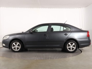 Skoda Octavia II Hatchback 1.9 TDI PD 105KM 2009 Skoda Octavia 1.9 TDI DPF, Salon Polska, zdjęcie 2