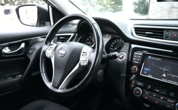 Nissan Qashqai II Crossover 1.2 DIG-T 115KM 2016 Nissan Qashqai 1.2 DIG-T N-Vision Xtronic Kamera 360 Nawigacja 1.2 Benzyna, zdjęcie 25