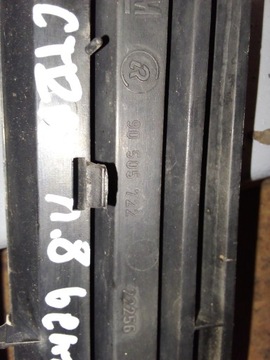 MŘÍŽKA MASKA OPEL VECTRA B 90505722