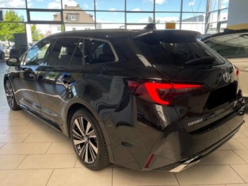 Toyota Corolla XII TS Kombi Facelifting 1.8 Hybrid 140KM 2026 Od ręki - Style 1.8 Hybrid 140KM | Podgrzewane fotele!, zdjęcie 2