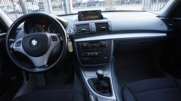 BMW Seria 1 E81/E87 Hatchback 5d E87 1.6 116i 115KM 2006 BMW 116 z gazem. Gwarancja . Polecam !!!, zdjęcie 9