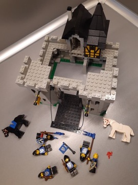 LEGO Castle 6074 Крепость Черного сокола (№3)