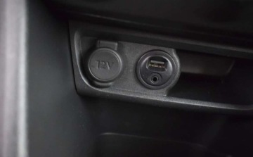 Peugeot 208 I Hatchback 5d Facelifting 1.6 BlueHDi 75KM 2018 Peugeot 208 Peugeot 208 1.6 BlueHDI Tablet, Klima 1.6 Diesel 75KM, zdjęcie 24