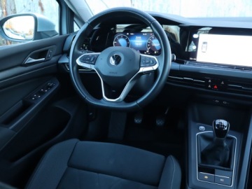 Volkswagen Golf VIII Variant 2.0 TDI 115KM 2022 VW Golf 2.0 TDI, Salon Polska, 1. Właściciel, zdjęcie 6