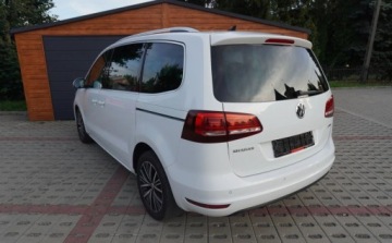 Volkswagen Sharan II Van Facelifting 2.0 TDI SCR 150KM 2017 Volkswagen Sharan Bezwypadkowy Serwisowany 1-Wlasciciel Navi Kamera Pdc Ra, zdjęcie 34