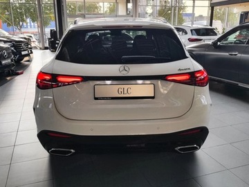 Mercedes GLC C254/X254 Coupe 2.0 200 204KM 2025 MERCEDES-BENZ GLC 200 4-Matic AMG Line 2.0 (204KM) 2025, zdjęcie 4