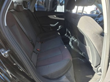 Audi A4 B9 Limousine Facelifting 2.0 40 TFSI 204KM 2022 Audi A4 Limousine 2.0 TFSI 204 KM, Automat,, zdjęcie 34