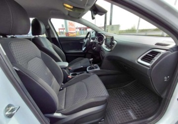 Kia Ceed III Kombi 1.5 T-GDI 160KM 2021 Kia Ceed 1.5 Benzyna 160KM, zdjęcie 24