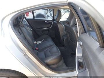 Volvo S60 III 2018 Volvo S60 2018 Volvo S60 T5 FWD Dynamic 2.0 Benzyna 240KM, zdjęcie 7