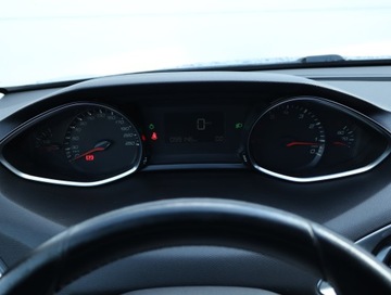 Peugeot 308 II SW 1.2 PureTech 130KM 2015 Peugeot 308 1.2 PureTech, Salon Polska, Navi, zdjęcie 10