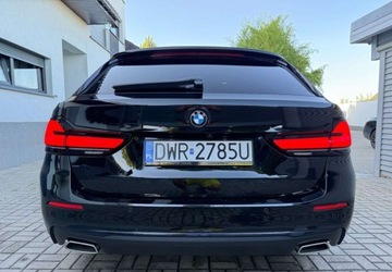 BMW Seria 5 G30-G31 Touring Facelifting 2.0 520i 184KM 2021 BMW Seria 5 BMW Seria 5 520i Touring Luxury Line 2.0 Benzyna 184KM, zdjęcie 14