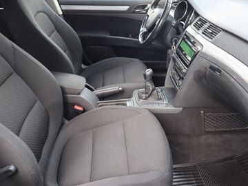 Skoda Superb II Kombi 2.0 TDI CR DPF 140KM 2013 Skoda Superb 2.0 TDI, Klima, Klimatronic, zdjęcie 8