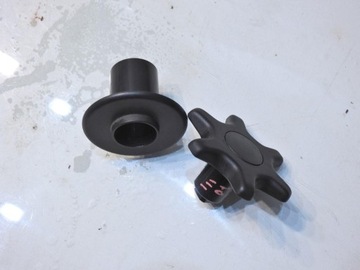 KNOFLÍK SEDADLA VOLVO V70 III 30749904