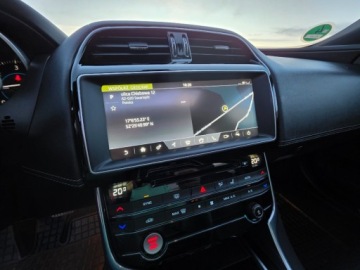 Jaguar XE Sedan 2.0 i4 180KM 2017 Jaguar XE 2.0 180PS Skora Navi Panorama Zarej.PL Gwarancja 2.0 Diesel, zdjęcie 13