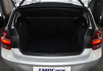 BMW Seria 1 F20-F21 Hatchback 5d 116d EfficientDynamics 116KM 2012 BMW Seria 1 Nawigacja - Podgrzewane fotele - Alu felgi 1.6 Diesel 116KM, zdjęcie 32