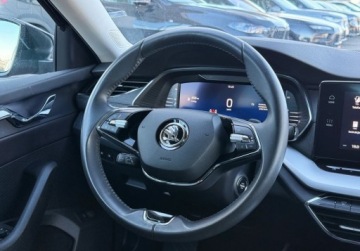 Skoda Octavia IV Kombi 2.0 TDI 150KM 2021 Skoda Octavia MatrixLED Kamera ACC Ambiente El. klapa Salon PL FVAT, zdjęcie 15