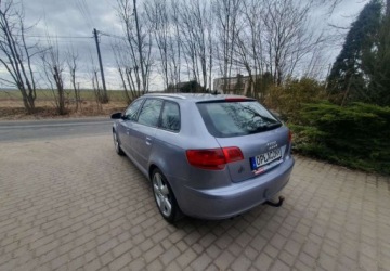 Audi A3 8P Hatchback 3d 2.0 TDI PD 140KM 2004 Audi A3 Sportback Audi A3 Sportback 2.0 TDI Ambition 2.0 Diesel 140KM, zdjęcie 4
