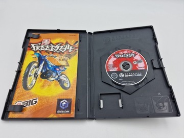 NINTENDO GAMECUBE FREEKSTYLE