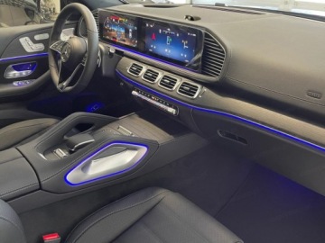 Mercedes GLE V167 SUV Facelifting 3.0 450d 367KM 2026 MERCEDES-BENZ GLE 450 d 4-Matic AMG Line 3.0 (367KM) 2026, zdjęcie 8