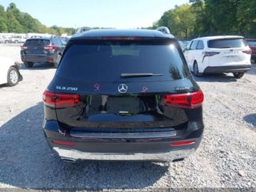 Mercedes GLB 2021 Mercedes-Benz GLB 250 4Matic 2021 2.0l 2.0 Benzyna 221KM, zdjęcie 4