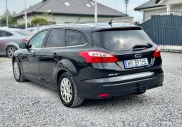 Ford Focus III Kombi 1.6 Duratorq TDCi DPF 115KM 2012 Ford Focus SW 1.6 TDCI 115KM PDC Navi Led grzana szyba serwis ASO 1.6 115KM, zdjęcie 6