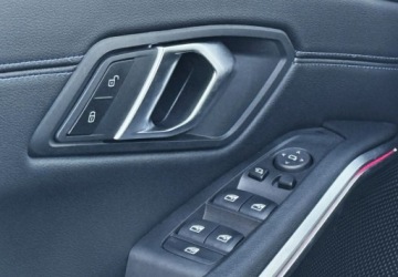 BMW Seria 3 G20-G21 Limuzyna 2.0 330i 258KM 2025 BMW Seria 3 I wlasciciel M Pakiet Led Gwarancja Bezwypadkowy FVAT23, zdjęcie 24