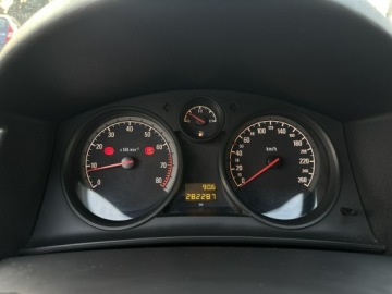 Opel Astra J Hatchback 5d 1.6 Twinport ECOTEC 115KM 2012 Opel Astra 1.6 115KM/SalonPL/Wymienione: rozrząd, zdjęcie 21