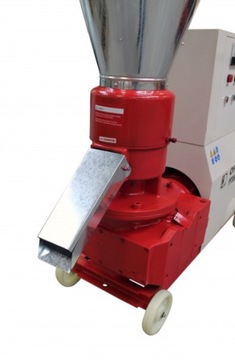 Промышленный гранулятор пеллет 11кВт 350кг/ч 6мм матрица, выставка