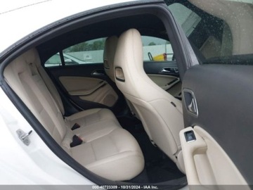 Mercedes CLA C118/X118 2019 Mercedes-Benz CLA 2019r., 2.0l, od ubezpieczalni 2.0 Benzyna 208KM, zdjęcie 9