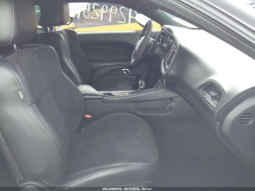 Dodge Challenger III 2021 Dodge Challenger RT Scat Pack 2021 6.4l 6.4 Benzyna 485KM, zdjęcie 10