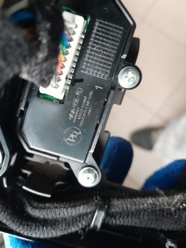 KIA NIRO 2017-20 КРЫШКА ТУННЕЛЯ РАМКИ селектора