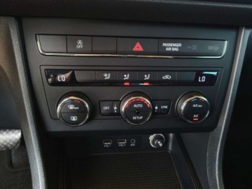 Seat Ateca SUV 1.4 EcoTSI 150KM 2018 Seat Ateca SalonPL serwis ASO 1.4TSI 150KM bezwypadkowy kamera LED Full Li, zdjęcie 20