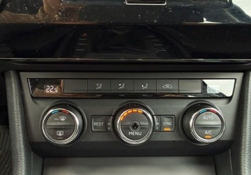 Skoda Superb III Liftback 1.8 TSI 180KM 2016 Skoda Superb 1.8 TSI 180KM Ambition MT6 Salon PL I-wszy wlasciciel 1.8, zdjęcie 21