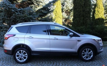 Ford Kuga II SUV Facelifting 2.0 TDCi 150KM 2017 Ford Kuga Ford Kuga II (2012-) 2.0 Diesel 150KM, zdjęcie 5