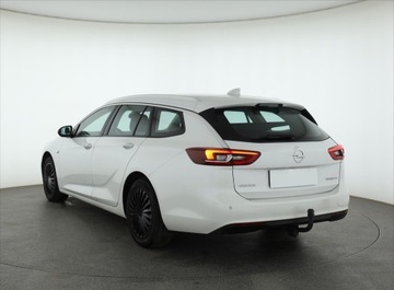 Opel Insignia II Sports Tourer 1.6 CDTI 136KM 2018 Opel Insignia 1.6 CDTI, Automat, Skóra, Navi, zdjęcie 3