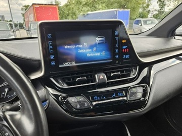 Toyota C-HR I Crossover 1.8 Hybrid 122KM 2019 Toyota C-HR 1,8 Hybryda 122KM automat kamera, zdjęcie 10