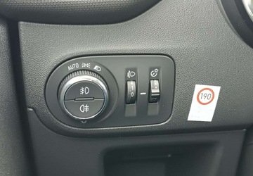 Opel 2017 Opel Crossland X Serwisowany - benzyna - przebieg 128.000 km 1.2 Benzyna, zdjęcie 34