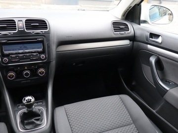 Volkswagen Golf VI Variant 1.6 TDI-CR DPF BlueMotion 105KM 2010 VW Golf 1.6 TDI, Salon Polska, Klima, Parktronic, zdjęcie 7