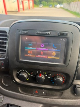Opel Vivaro B Furgon Long H1 2,9t 1.6 BiTurbo 120KM 2019 OPEL VIVARO L2 1.6d 89kw 2019r 9 osobowy, zdjęcie 7