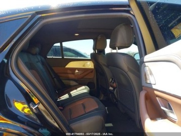 Mercedes GLE V167 2024 Mercedes-Benz GLE AMG GLE 53 COUPE 4MATIC, 2024r., 4x4, 3.0L 3.0 Benzyna, zdjęcie 9
