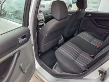 Ford Focus II Kombi 1.8 Duratorq TDCi 115KM 2008 Ford Focus 1.8TDCI 115KM Silver X 1.8 Diesel 115KM, zdjęcie 8