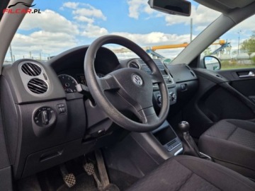 Volkswagen Tiguan I SUV 2.0 TSI 200KM 2010 Volkswagen Tiguan 4Motion 4X4 Niski udokumentowany przebieg HAK Mozliwa za, zdjęcie 4