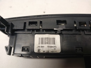 RÁMEČEK SKŘÍŇKA POPELNÍK PANEL PEUGEOT RCZ