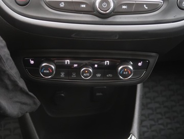 Opel 2022 Opel Crossland 1.2 Turbo, Salon Polska, zdjęcie 12