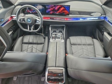 BMW Seria 7 G70 2025 BMW Seria 7 750xe 2025 3.0 Hybryda 389KM, zdjęcie 8