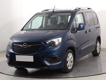 Opel Combo E Kombivan 1.2 Turbo 110KM 2019 Opel Combo 1.2 Turbo, Salon Polska, Serwis ASO, zdjęcie 1