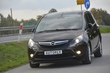 Opel Zafira C Tourer 2.0 CDTI ECOTEC 130KM 2012 Opel Zafira 2.0 CDTI nawigacja hak doinwestowany p