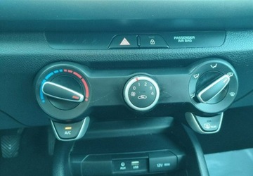 Kia Rio IV 2019 Kia Rio Super Stan Okazja Maly Przebieg 1.2 Benzyna 90KM, zdjęcie 20